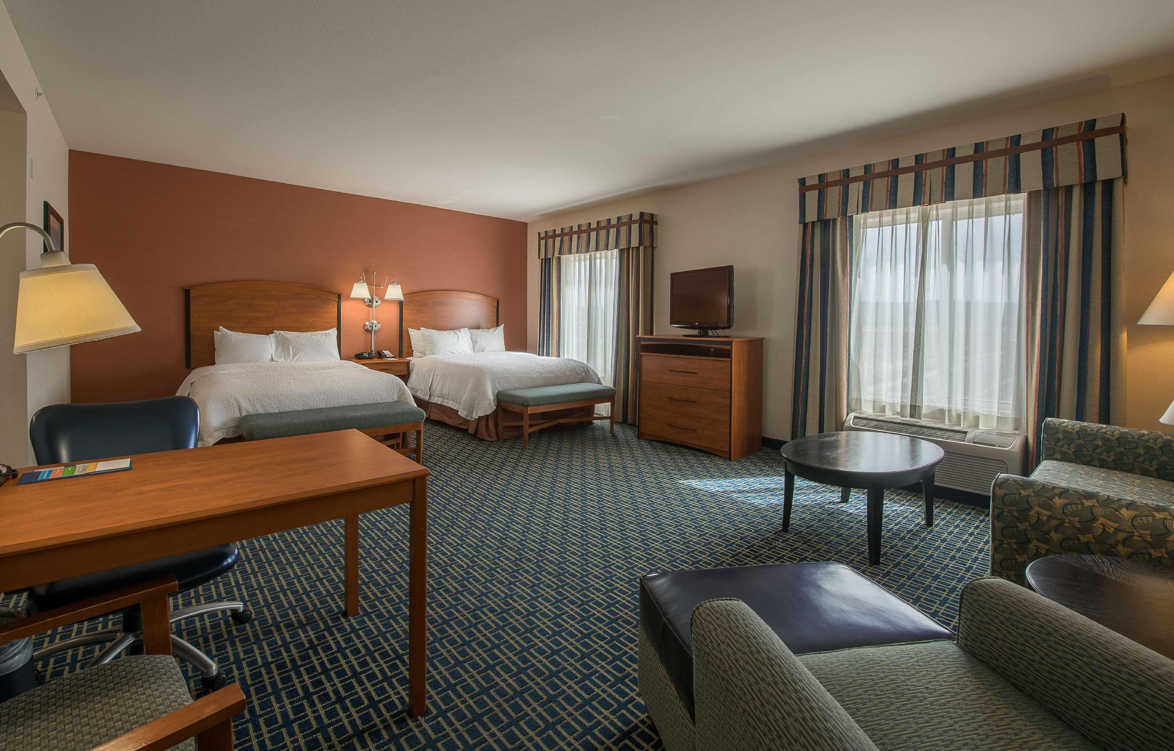Hampton Inn & Suites Ridgecrest Eksteriør billede
