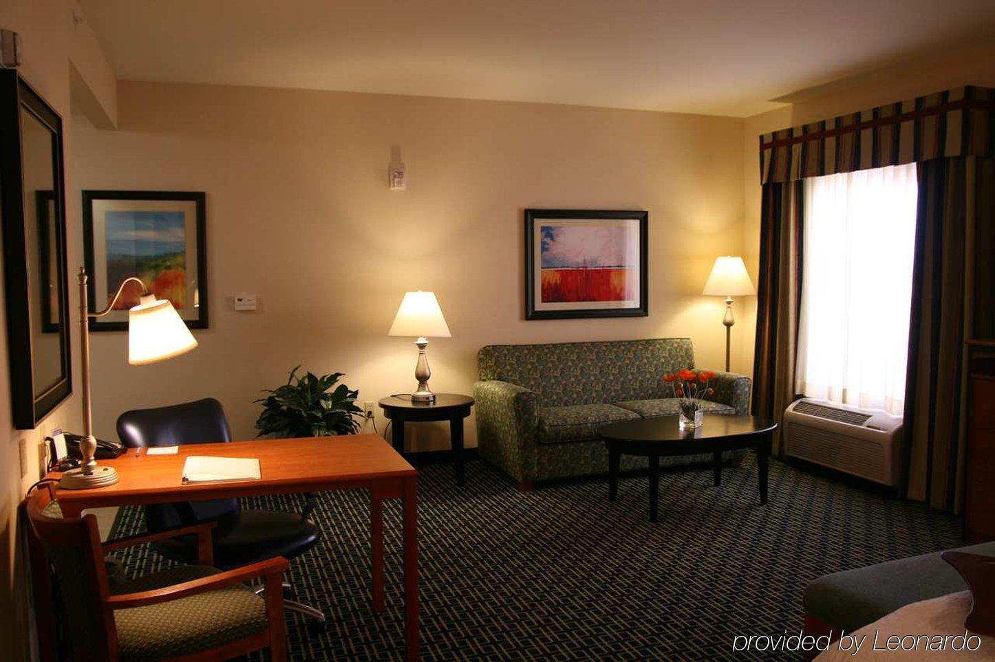 Hampton Inn & Suites Ridgecrest Værelse billede
