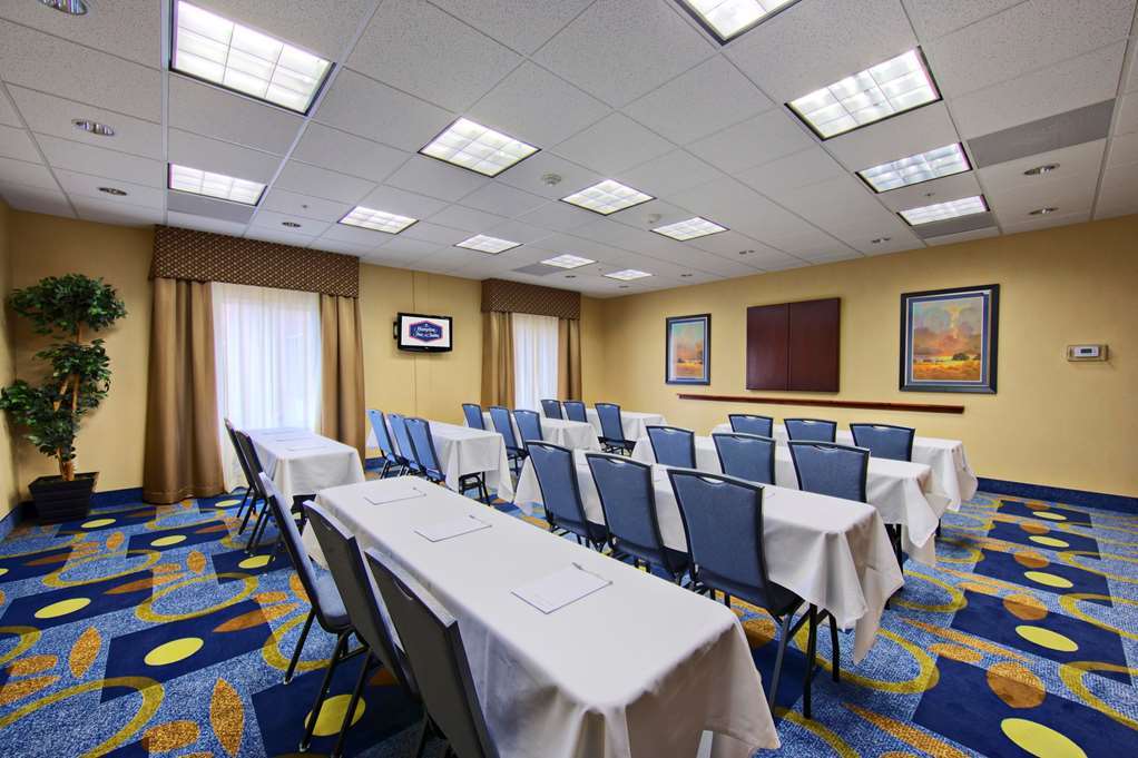 Hampton Inn & Suites Ridgecrest Faciliteter billede